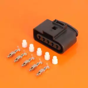 VW AUDI VAG - 4D0 973 725 - 5 Pin Sealed Female JPT Connector Kit - 4D0973725 - Picture 1 of 4