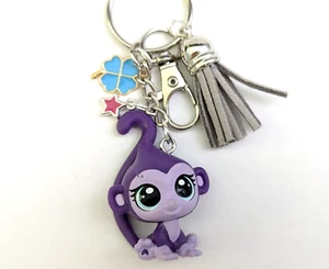 Littlest Pet Shop Schlüsselanhänger Mini LPS Simi Simian Affe lila Handarbeit - Bild 1 von 4