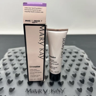 Mary Kay TimeWise Matte Wear Bronze 7 Liquid Foundation 1 oz 038771 New In Box - Image 1 of 2