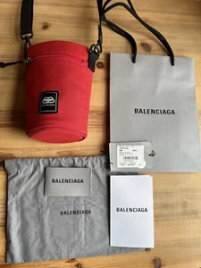Balenciaga Wochenendflaschenhalter rot (Wasserflaschenhalter) - Bild 1 von 3