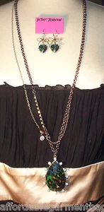 Betsey Johnson Asian Green Leopard Tear Drop Statement Necklace Earrings Set NWT - Picture 1 of 4