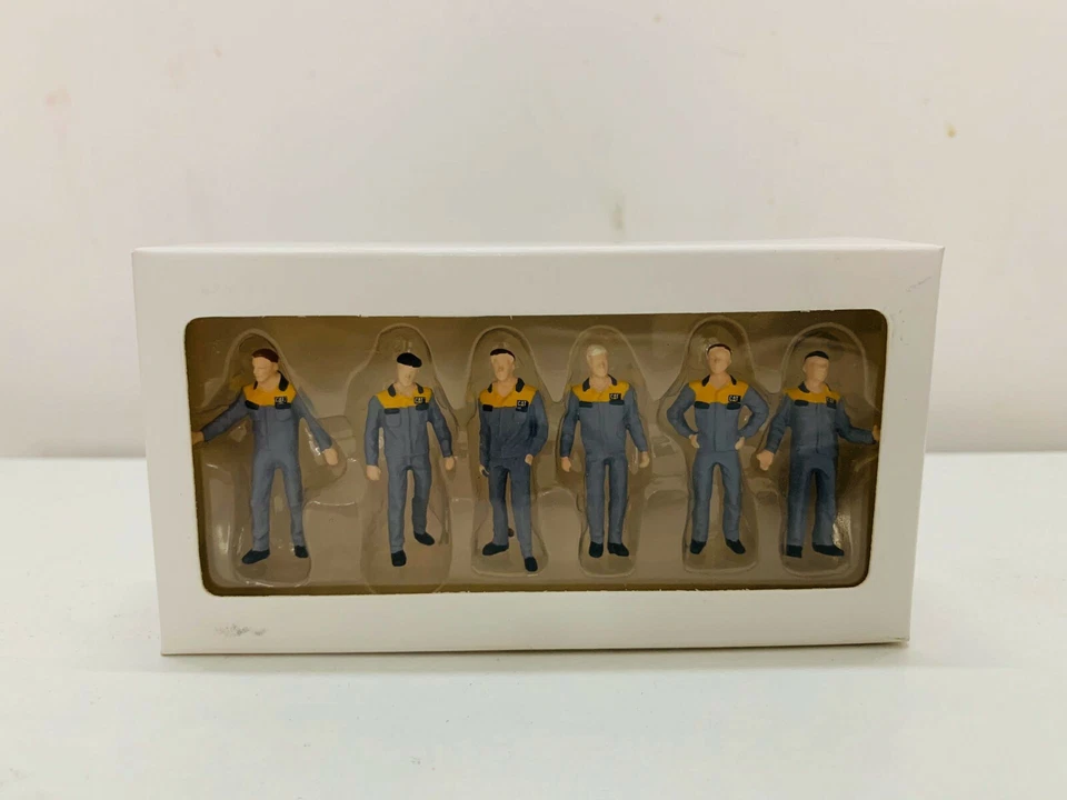 1:50 Scale Plastic Model Cat Engineering Worker Figure 3.7CM(1.45") 6 Pcs !! - Image 1 of 3