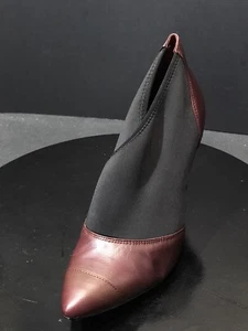 New BCBG Generation Cloie Leather/ Neoprene Women's Booties Size US 10 M - Picture 1 of 9