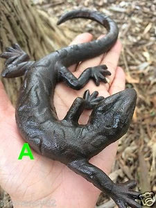 0style A or B 1pc Cast Iron Lizard Home Garden decorate ideal Xmas gift 4 family - Picture 1 of 2