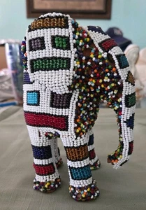 Handgefertigte Perlen afrikanischer Elefant Skulptur 9,5”x8” - Bild 1 von 10