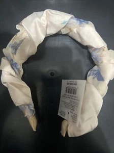 Diadema para mujer Scunci Collection azul/crema estampada floral satén retorcida - Imagen 1 de 2