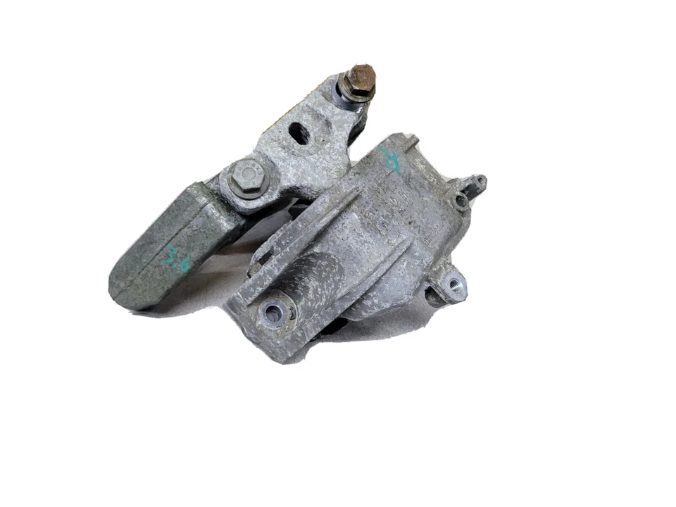 2008-2017 Volkswagen CC 3.6 Motor Engine Mount Right Side OEM - Image 1 of 2