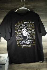 STEPHEN KING XL TSHIRT WITH TITLES OF BOOKS - CARRIE, MISERY, STAND, ETC...... - Picture 1 of 3