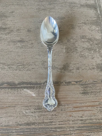 Warwick by International Sterling Silver Teaspoon 5 7/8" Heirloom Flatware Mono Cover