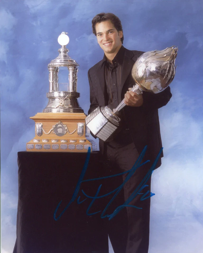 Jose Theodore Autographed 8x10 Photo - Image 1 of 1
