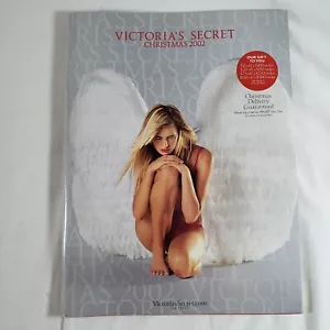 Victoria's Secret Catalog Christmas Dreams & Fantasies 2002 Karolina Kurkova - Picture 1 of 12