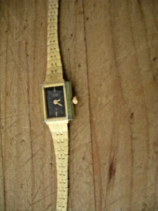 VINTAGE CITIZEN'S DAMEN DRESS WATCH GOLD FINISH ELEGANTE DRESS QUARZUHR - Bild 1 von 2