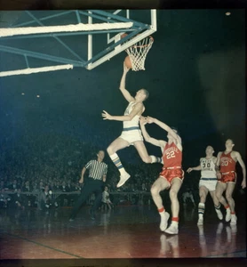 Jerry West Original 1960s 2 1/4" x 2 1/4" Color Transparency - Picture 1 of 2