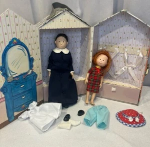 Vintage Madeline Paris doll house case Ms Clavel Madeline Dolls - Picture 1 of 15
