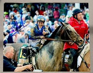 AUTOGRAFO JOCKEY JUNIOR ALVARADO FOTO 8x10 2025 sovranità kentucky derby #7 - Foto 1 di 1