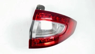 Fanale posteriore principale destro (luci) FORD MONDEO 4 PHASE 1 BREAK 2291530 - Immagine 1 di 4