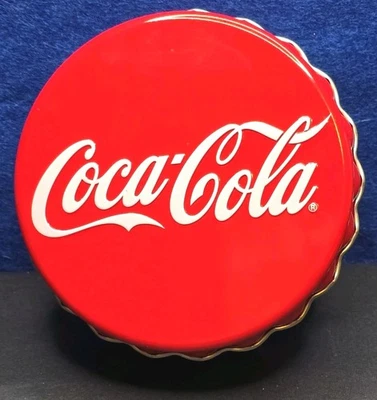 C2 2018 Coca-Cola Collectible Bottle Cap Shaped 6g .999 Silver Proof $1 Coin   - Image 1 of 4