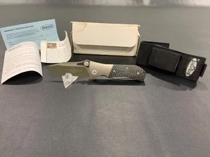 Microtech mtx2 od green blade w/ cf scales - Picture 1 of 13