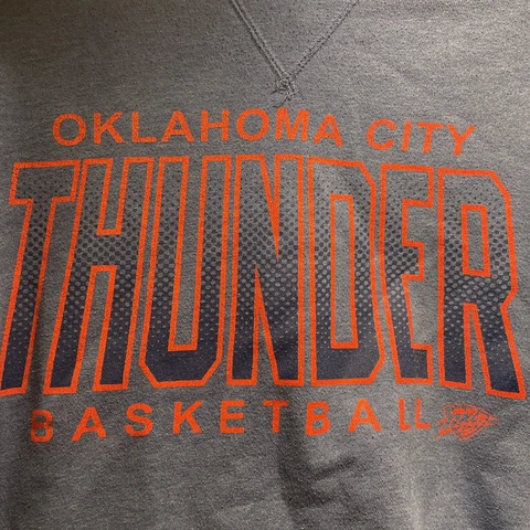 Oklahoma City Thunder NBA Mens XL Blue Pullover Crewneck Sweatshirt Cover