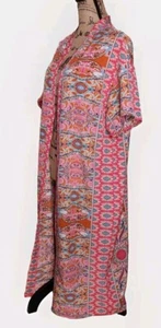 Shein Curve VCAY - Pink Allover Print Open Front Kimono - Women's Size 0XL - Picture 1 of 3