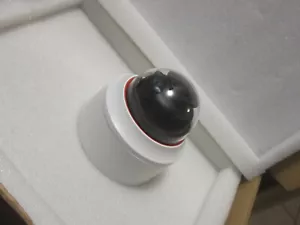 Honeywell H3W2GR1V 2MP Network Dome Camera - Foto 1 di 7