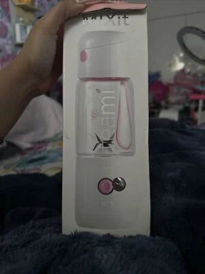 Batidora portátil Teami MIXit nueva en caja Color: blanco y rosa Foto 1 de 4