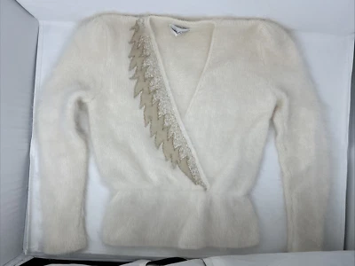 Suéter Angora Ms. Kipps of New York Talla Mediana Ribete Dorado DE COLECCIÓN Foto 1 de 4