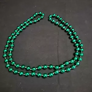 "Collar de cuentas de plástico verde brillante para fiesta Mardi Gras 32" - Imagen 1 de 12