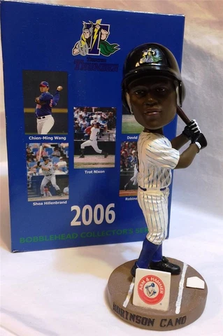 2006 TRENTON THUNDER ROBINSON CANO SGA BOBBLEHEAD ~ NIB Cover
