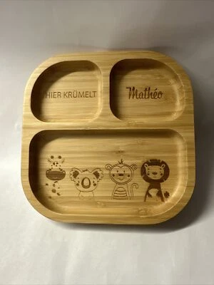 tiny dining teller Bambus Baby Kinder Teller Graviert - hier krümelt Mathéo - Bild 1 von 4
