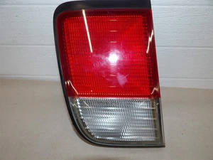 HONDA ACCORD 96-1997 SEDAN COUPE LH TAILLIGHT DRIVERS SIDE TRUNK LID MOUNTED - Bild 1 von 3