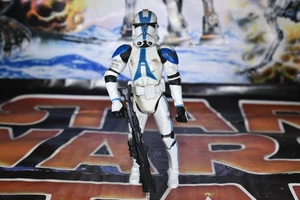 501ST CASCO DESMONTABLE SOLDADO CLON FIGURA STAR WARS 3,75 PULGADAS REF D7544 - Imagen 1 de 3