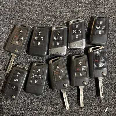 Lot Of 10 Volkswagen Smart Key Fobs - Image 1 of 2