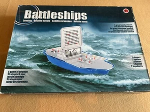 Schiffe versenken Battleships - 2 Personen in OVP - Taktisches vollständig - Bild 1 von 8