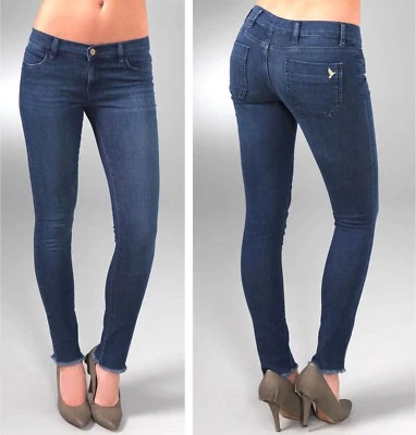 Pantalones de mezclilla MiH Made in Heaven para mujer 27 Vienna ajustados camarones dobladillo crudo tiro bajo Foto 1 de 4