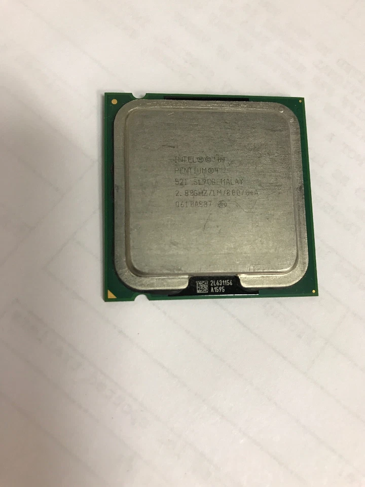 Intel 521 SL9CG 2.80GHz 1M 800 04A Pentium 4 Socket 755 800MHz  Processor CPU - Image 1 of 1