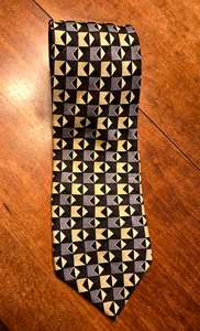 TOM JAMES Tall Man 100% Silk Necktie USA Designer Geometric Black Beige Tie EUC - Picture 1 of 6