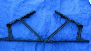 Camaro Firebird 1982-1992 capó bisagras derecha e izquierda contenedor 32s - Imagen 1 de 10