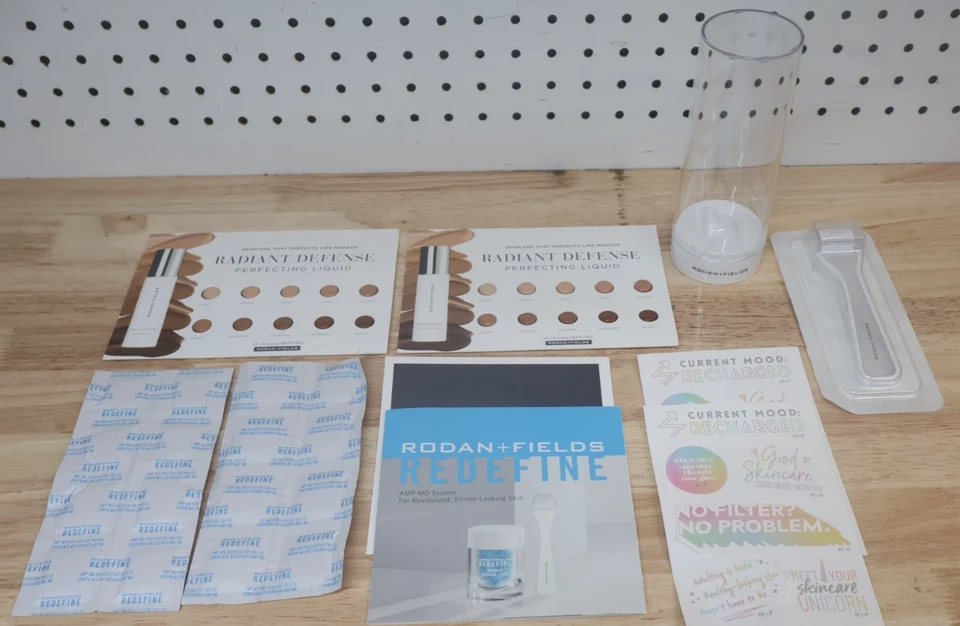 Rodan + Fields 重新定义 AMP MD 系统抗衰老滚轮罐片和贴纸 — 第 1/4 张图片