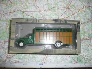 CITROËN U 55 Transport de bestiaux 1964  IXO Camion d'autrefois  1/43 en boite - Picture 1 of 1