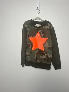 Boys Mini Boden Pullover Cotton Camo With Orange Star Sweatshirt Size 5-6 Years - Picture 1 of 4