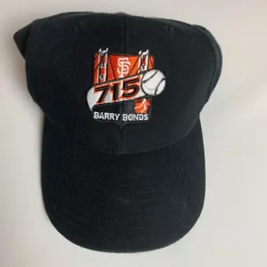 CAPPELLO DA BASEBALL COMMEMORATIVO BARRY BONDS 715° HOME RUN - Foto 1 di 4