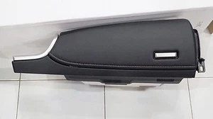 TOYOTA FORTUNER 2015 ON 55437-KK050/70 GENUINE COOL BOX DASHBOARD RIGHT DRIVER - Picture 1 of 12