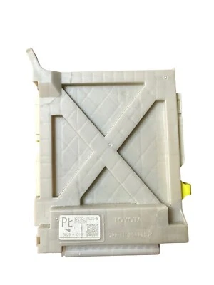 🌟2014-2015 OEM Lexus GS350 delantero derecho pasajero cabina unión caja de fusibles Foto 1 de 4