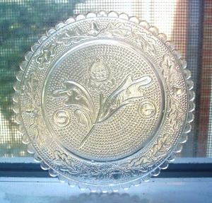 Sandwich Glass Museum Early American Pressed Glass Plate Sun Catcher Acorn Oak - Picture 1 of 8