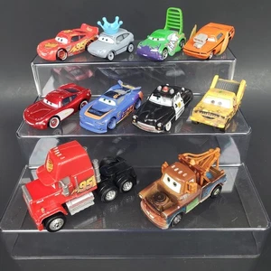 Menge 10 Mattel Disney Pixar Druckguss Rennwagen Lightning McQueen Tow Mater DDD - Bild 1 von 3