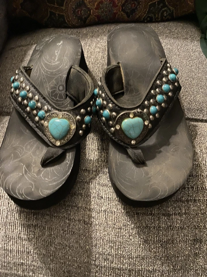 Women’s Montana West Wedge Heel Turquoise & Silver Studded Brown Sandals SZ 7 - Image 1 of 4