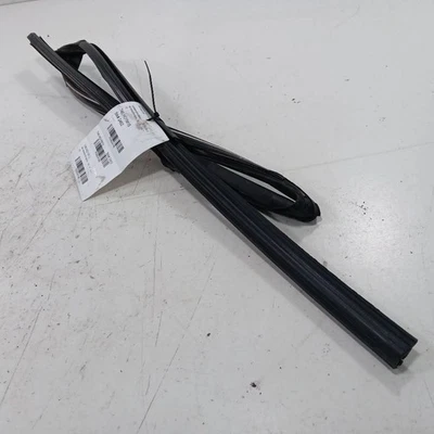 Sello de ventana de vidrio para puerta Honda CR-V goma pasajero derecho trasero 2012 2013 20 Foto 1 de 4