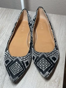 J. Crew Amelia Black/White Geometric Pointed Toe Ballet Flat Sz. 7 - Picture 1 of 5