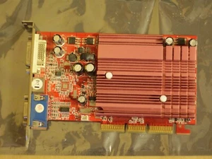 Nvidia Geforce FX 5500 AGP 256 Mb DDR TV DVI S-video graphics card Gainward - Picture 1 of 5
